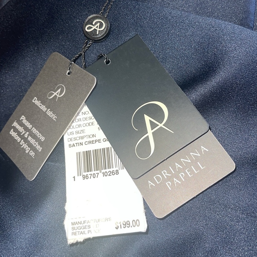 ADRIANNA PAPELL NWT SIZE 14 Dark navy SATIN CREPE LONG GOWN - Picture 9 of 10
